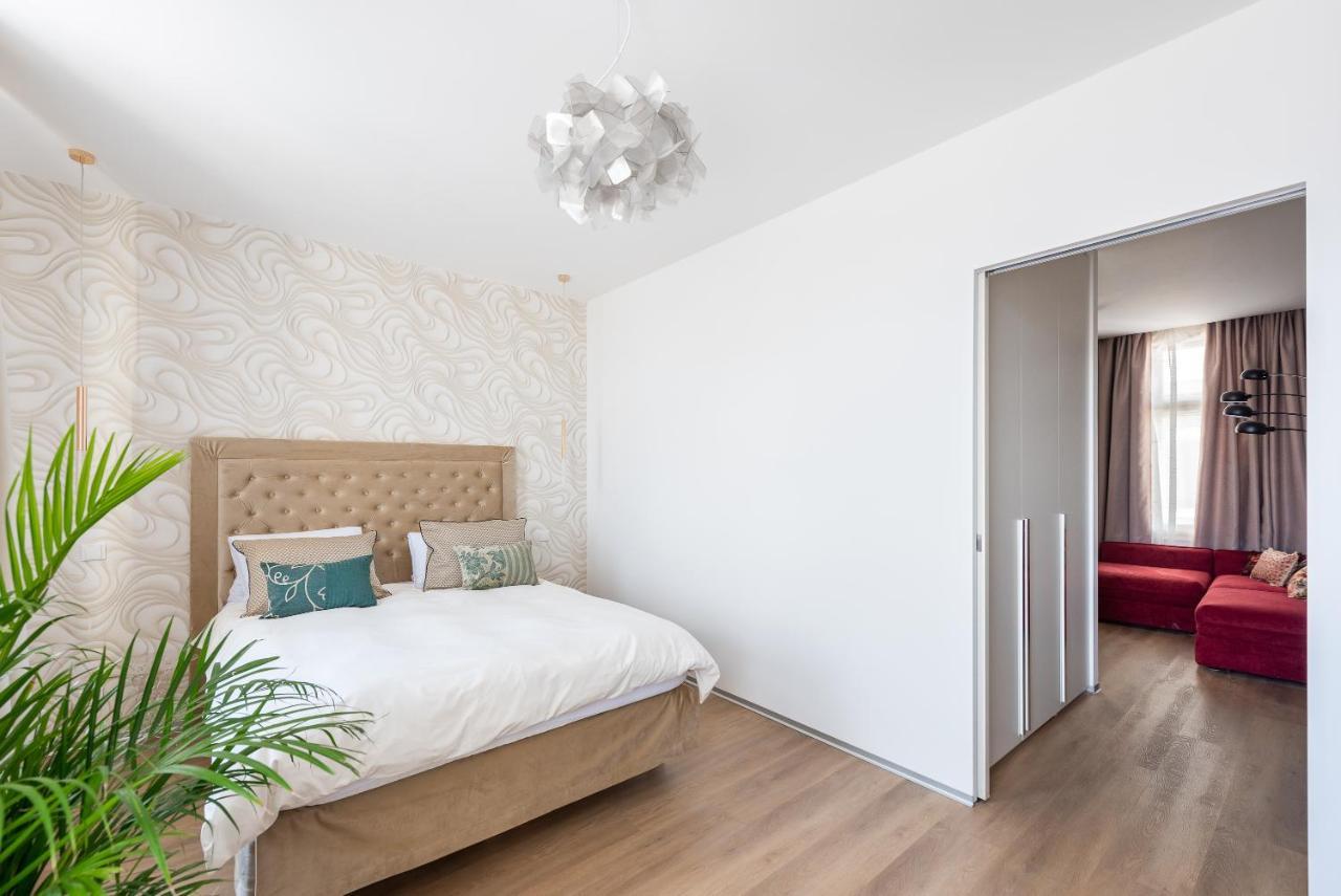 New Modern Apartment 5. Floor Prag Dış mekan fotoğraf